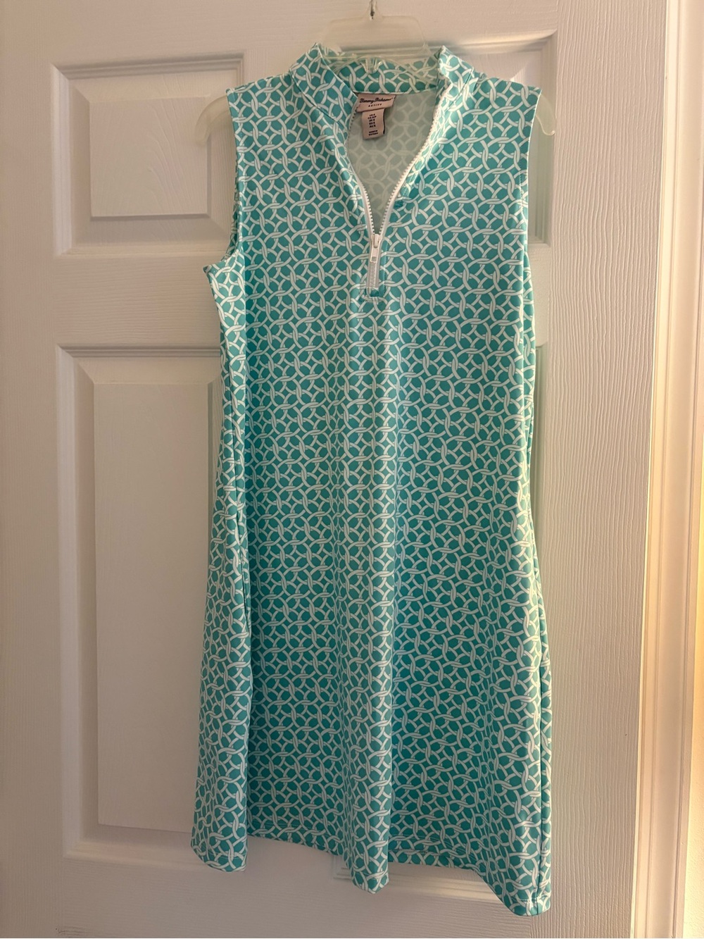 Tommy Bahama Sleeveless Aqua Patterned 1/4 Zip-Front Sports Dress